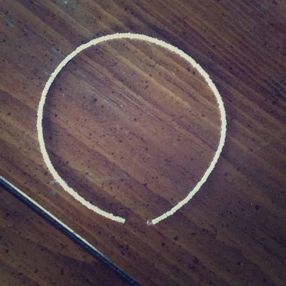 White seed beed necklaces - Picture 1 of 1